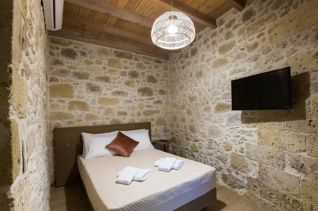 Kamartos Villa 1 Agios Georgios  المظهر الخارجي الصورة